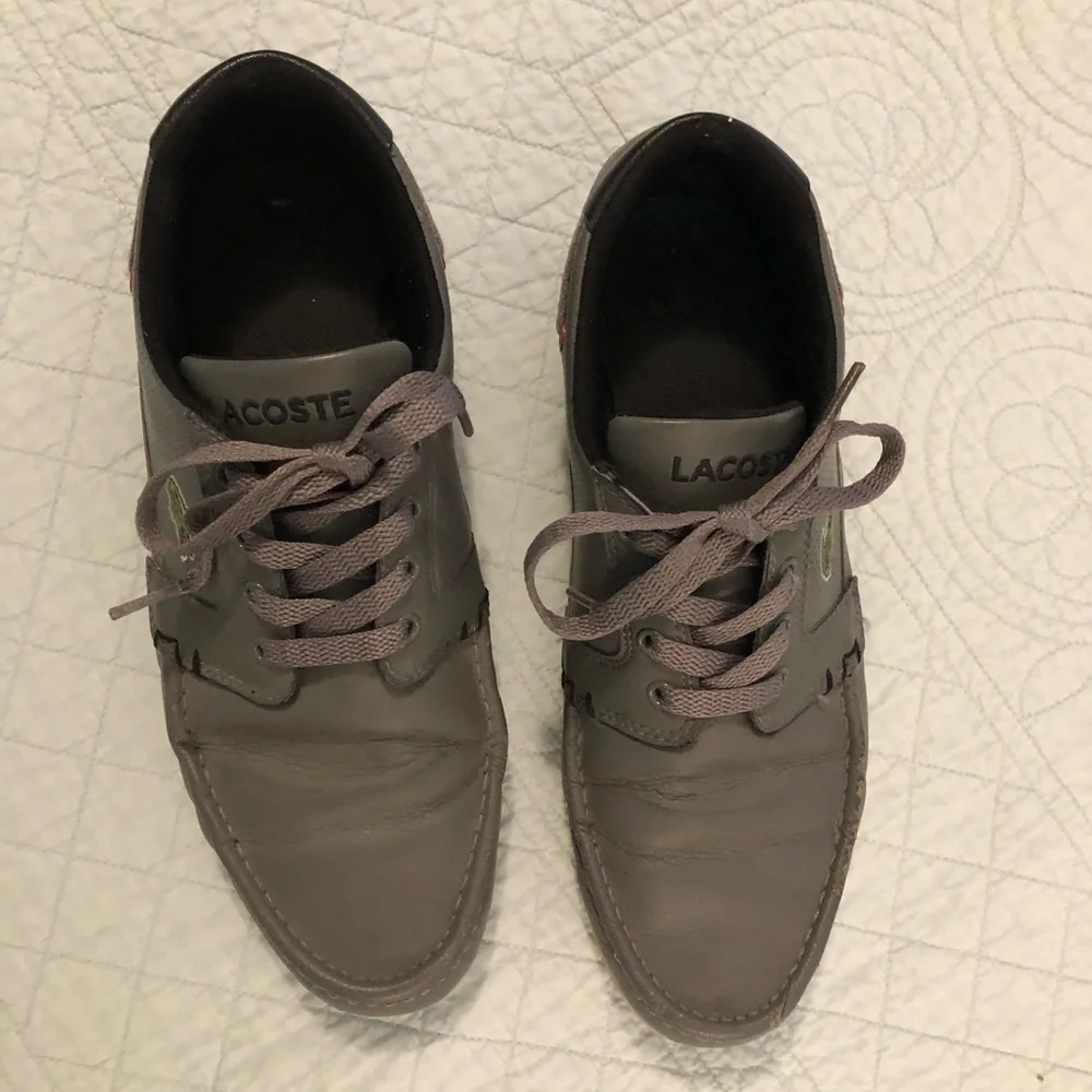 Lacoste Dreyfus leather boat shoe sneaker. Size 8.5.